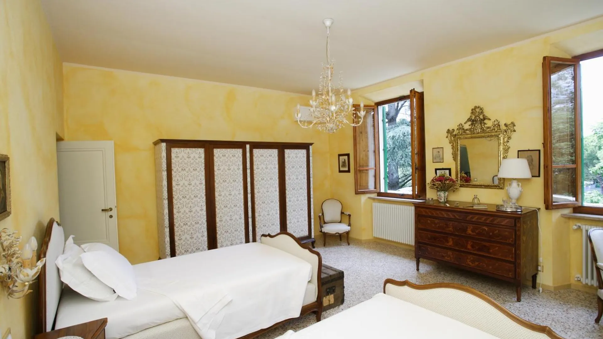 Ampia Villa Con Parco A Sansepolcro