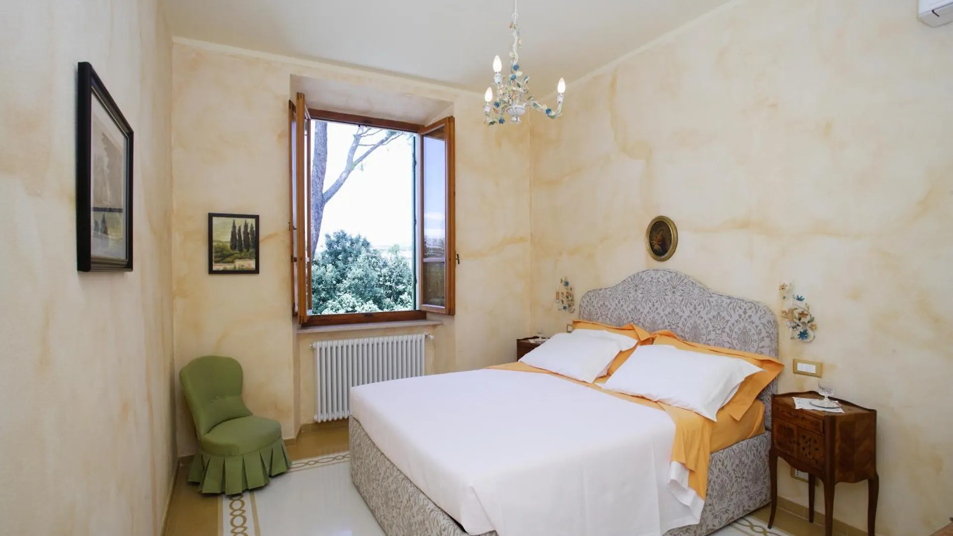 Ampia Villa Con Parco A Sansepolcro